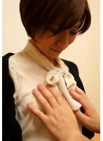 こんな奥様も！？ショートヘアーの清楚系美人妻も欲求不満での不貞行為に股間から大量潮吹きの発情淫乱！