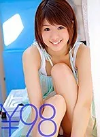 【お得】イッたチ○ポのザーメンを最後まで絞り取るみぃななちゃん。まずは騎乗位で腰振り、下から突き返すも勢い余ってチ○ポが抜けちゃう。寝バックでイカされ正常位で同時イキからの顔射、その後ハードなお掃除フェラ＆手コキで最後の一滴まで搾り取る 川上奈々美 川上奈々美